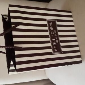 Henri Bendel New York small shopping bag